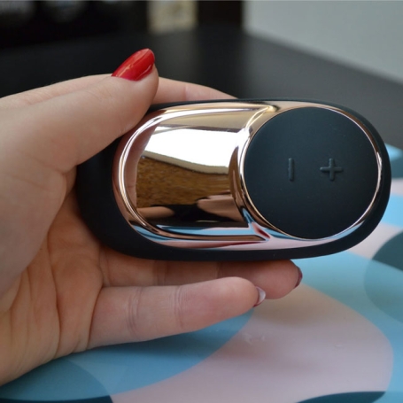 Вибромассажер Satisfyer Dark Desire